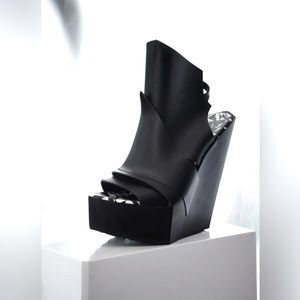 Original Melissa Garett Pugh released 2015 for 10 year anniversary fits S. 7/7.5